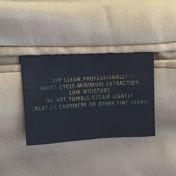 Vintage Doncaster Suede Blazer - Tan - Picture 10 of 10